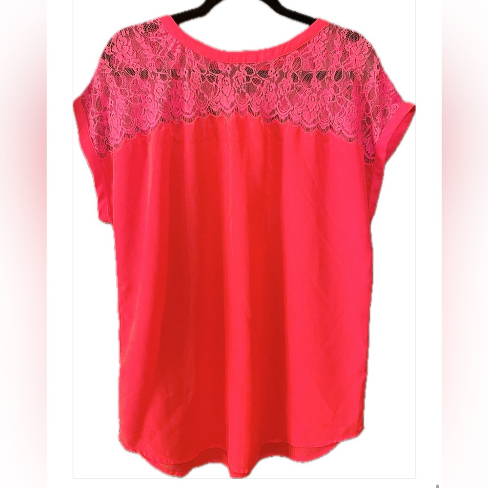 H&M Pink Lace Blouse - Picture 2 of 2